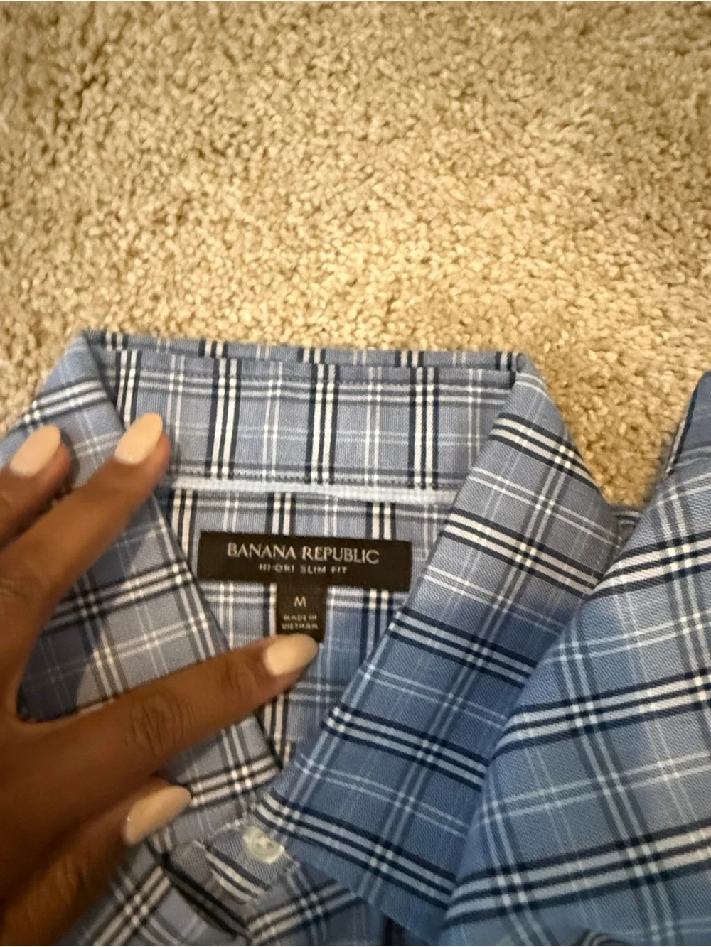 Banana Republic Men’s Light Blue Plaid Button-Down Shirt